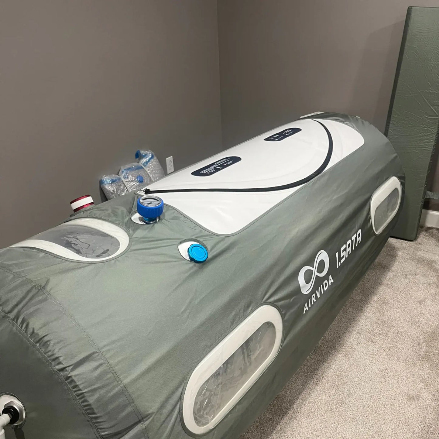 Airvida Home Use Portable Lying Hyperbaric Chamber 1.2 - 1.5ATA