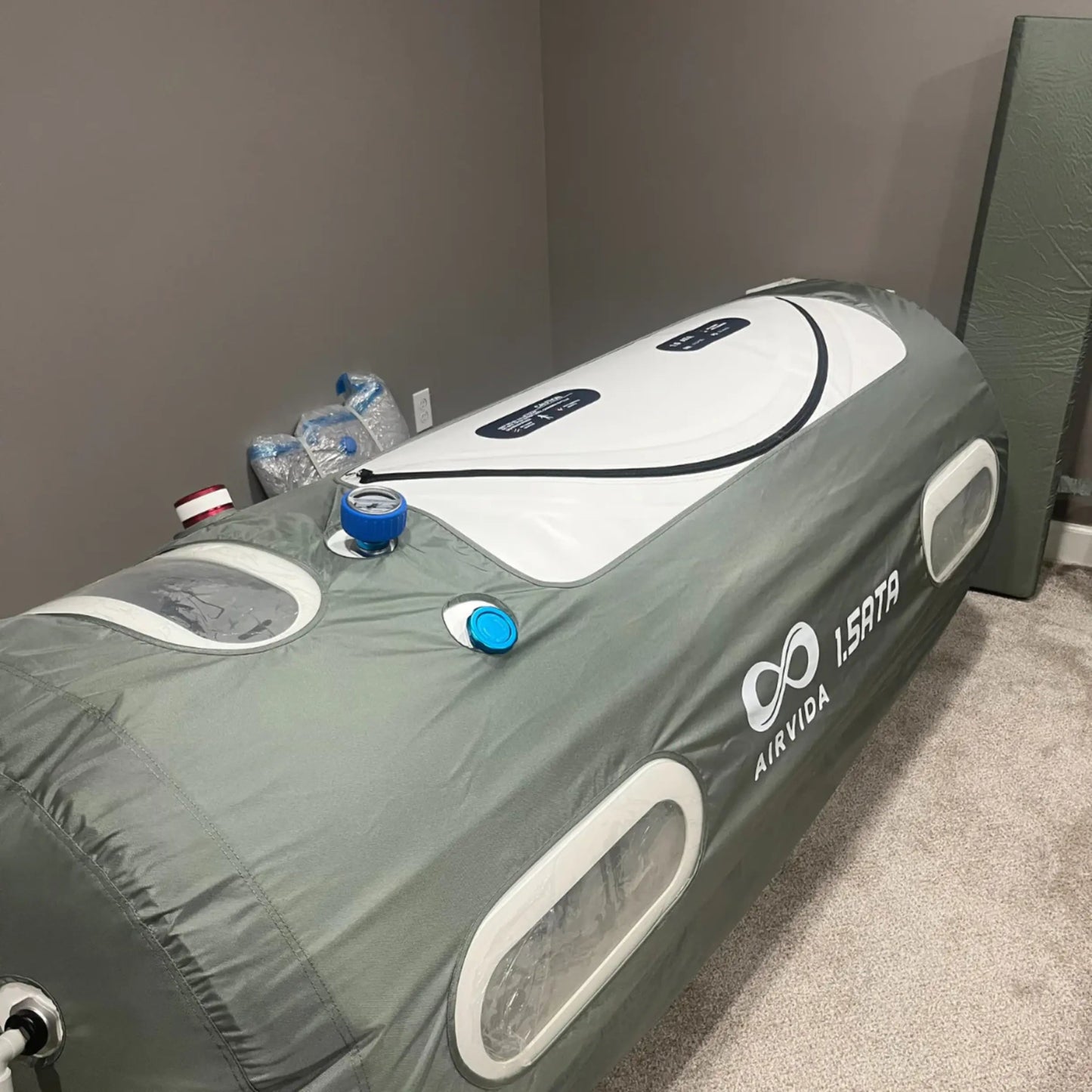 Airvida Home Use Portable Lying Hyperbaric Chamber 1.2 - 1.5ATA - Airvida - 